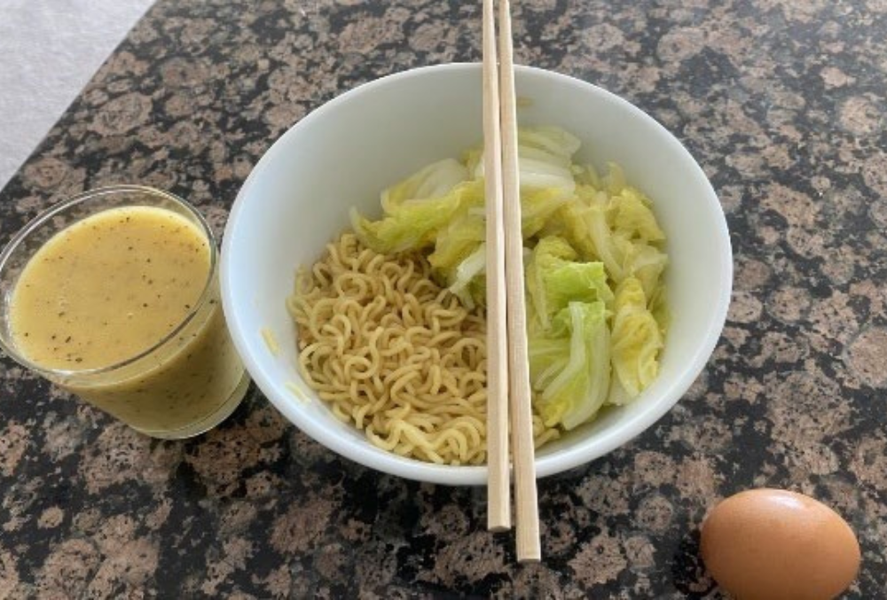 DOHAC Cathy Gao eating breakfast