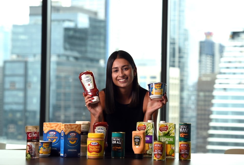Kraft Heinz Graduate- Young woman showing her products.