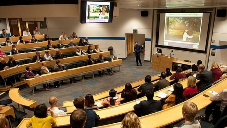 Are lectures worth attending?