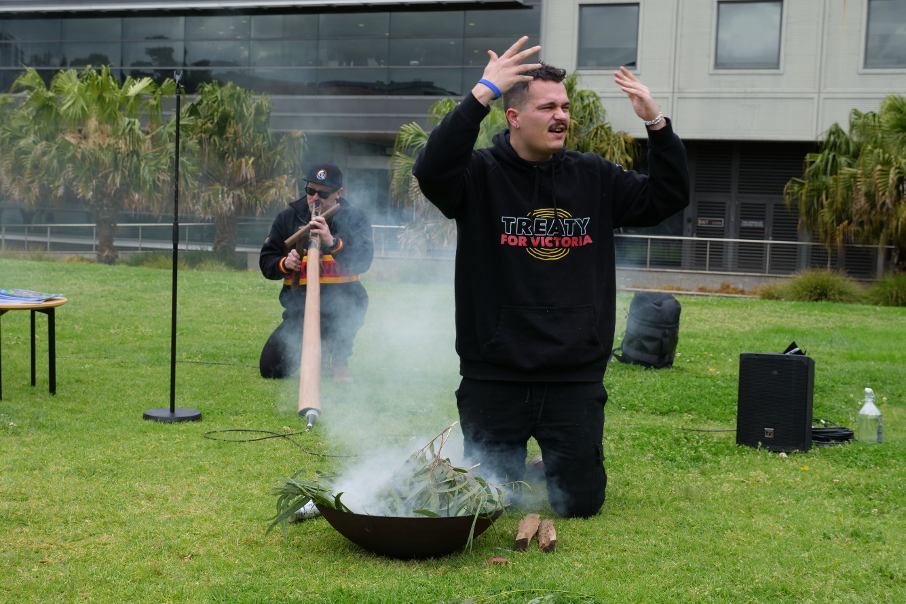 Smoking ceremony 