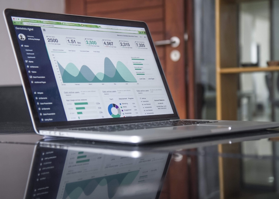 apa-itu-data-analyst-pengertian-tanggung-jawab-skill-dan-jenjang