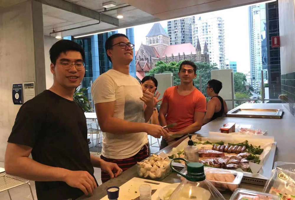 QUT Graduate William Wu with friends